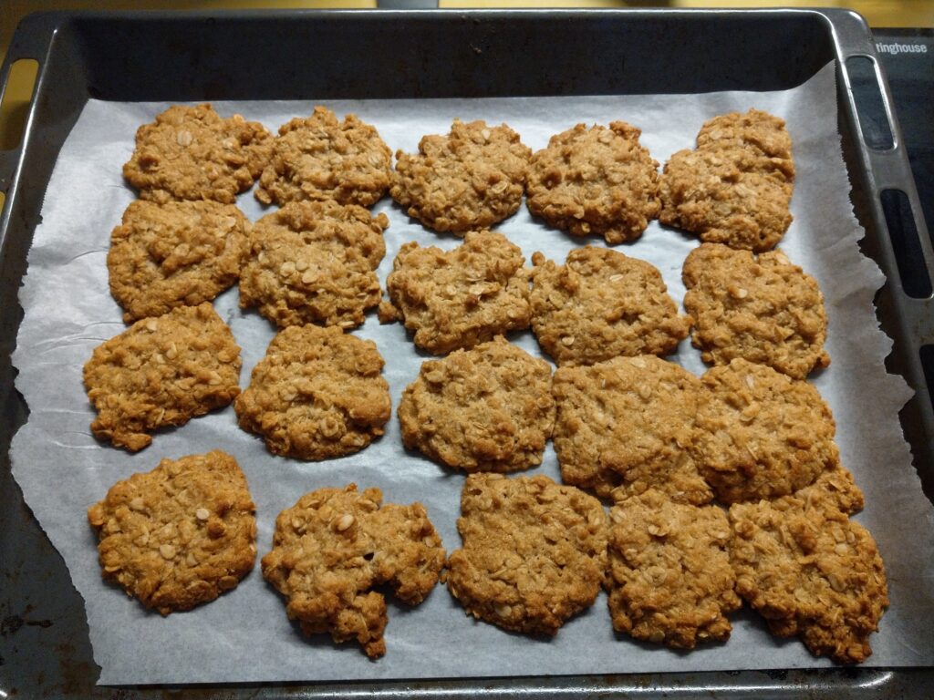 Cooking with Oils: Ginger and Lemon Anzac Biscuits 4